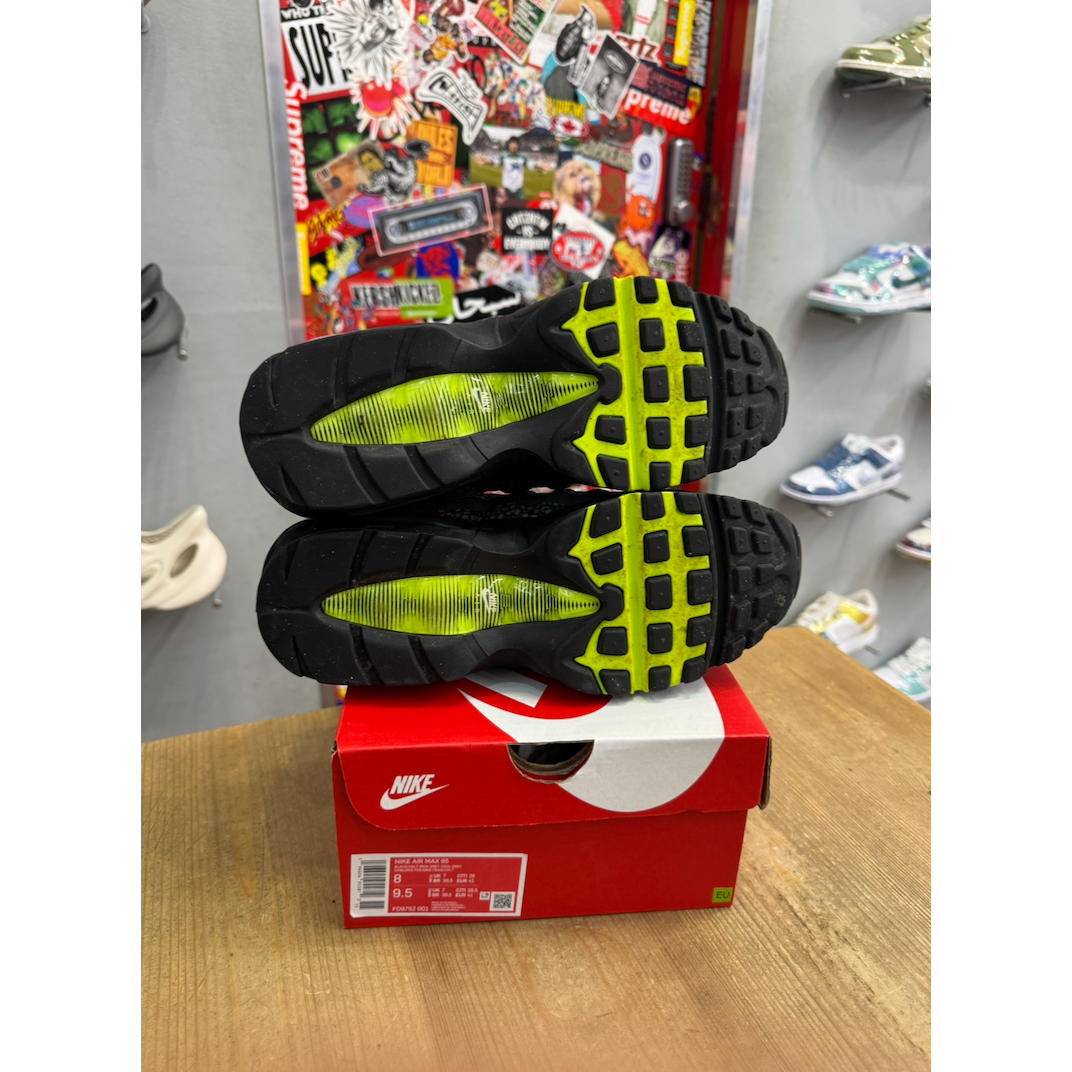 Nike Air Max 95 Kiss My Airs Neon UK 7