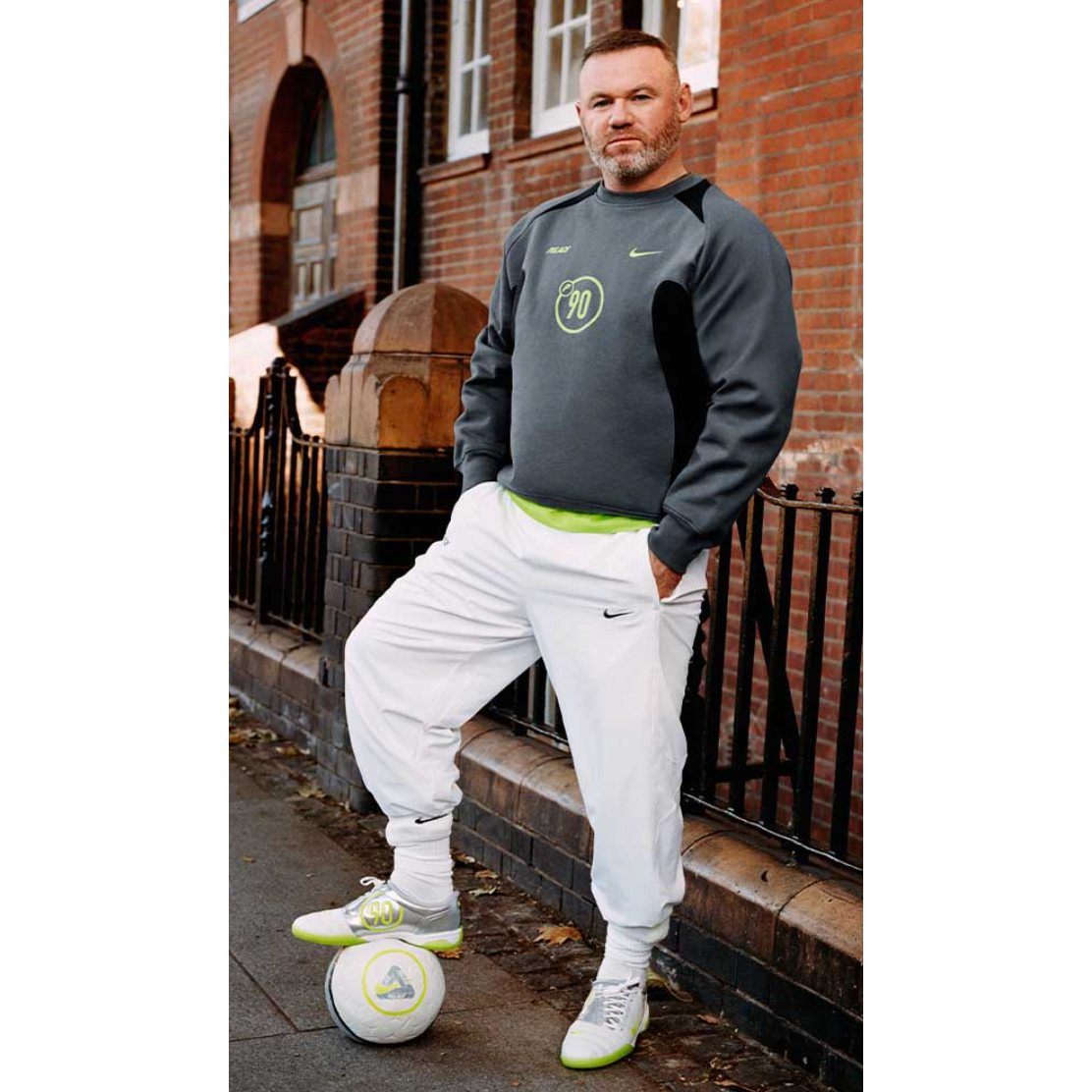 PALACE Nike Total P90 Crew Grey M パレス Palace Nike Total P90