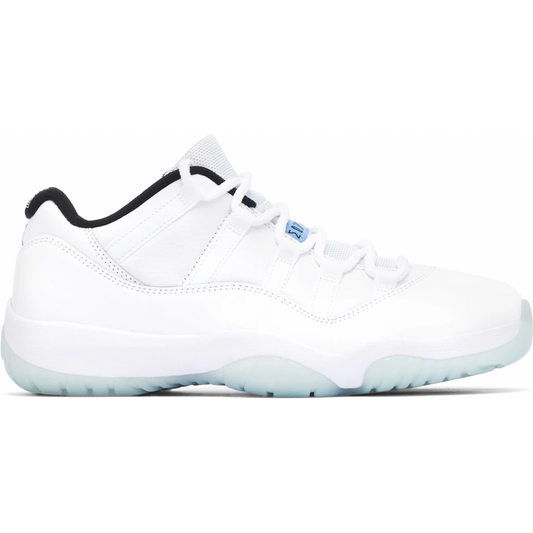 All white online jordan 11s