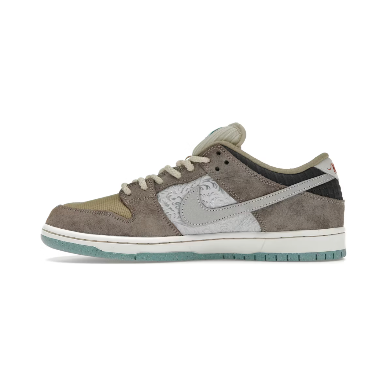 Nike Dunk Low SB Big Money Savings by Nike in Shoes. Available at KershKicks for £185.00. A must-have for fans of Nike looking to elevate their style with this Shoes.