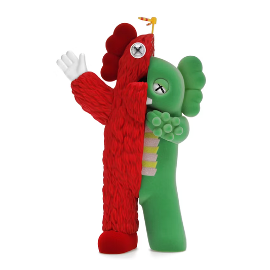 KAWS KACHAMUKKU Vinyl Figure Green/Red