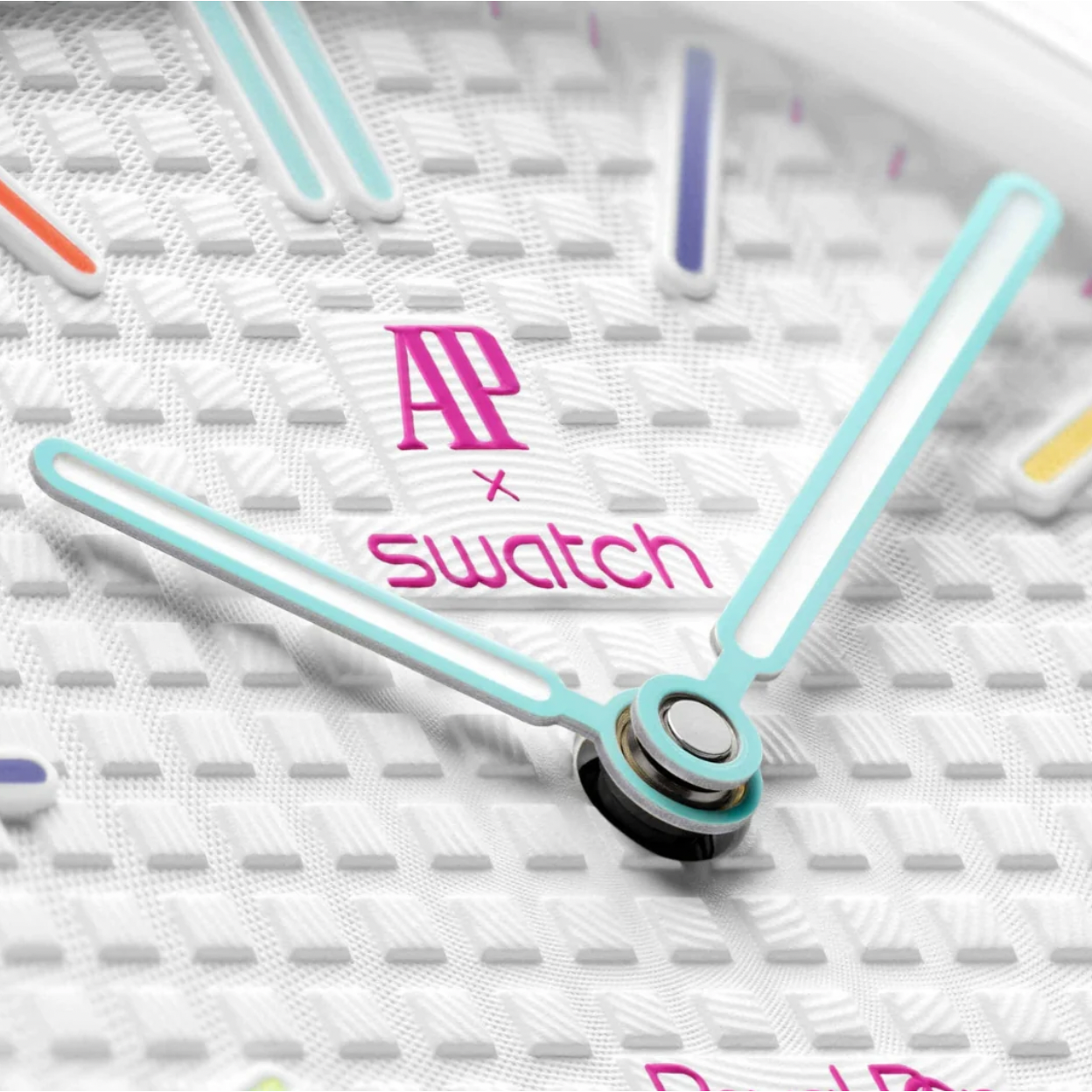 Swatch x Audemars Piguet Bioceramic Royal Pop Huit Blanc SSX03W100N