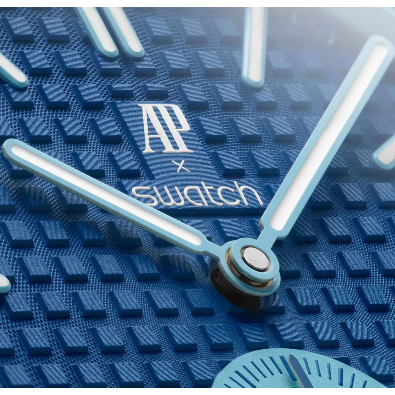 Swatch x Audemars Piguet Bioceramic Royal Pop Savonnette Lan Ba