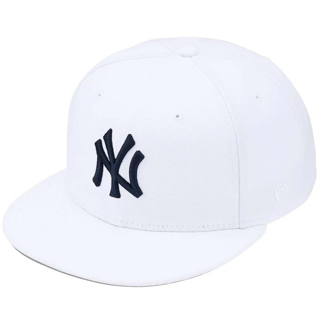 Supreme®/New York Yankees™ New Era® White | Supreme | KershKicks