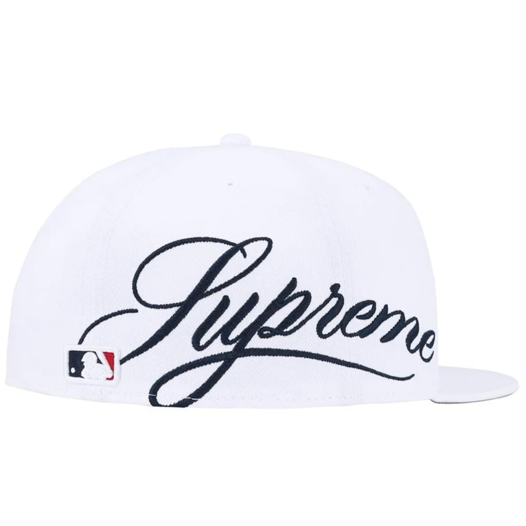 Supreme®/New York Yankees™ New Era® White