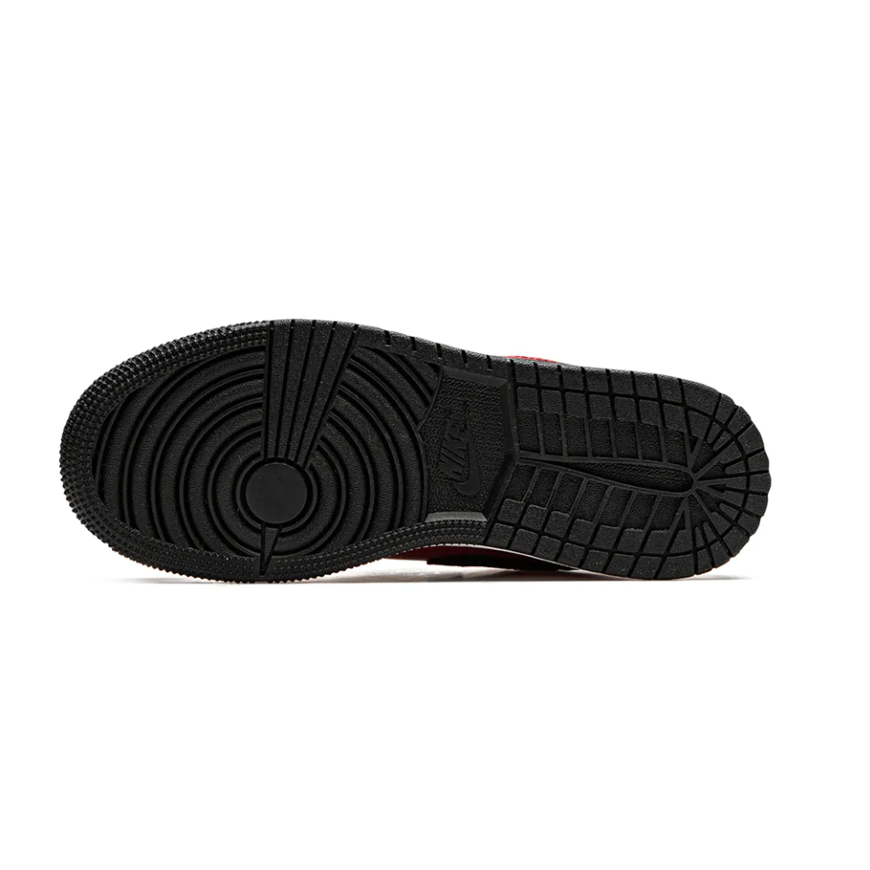 Jordan 1 Low Gym Red Black Pebbled (GS)