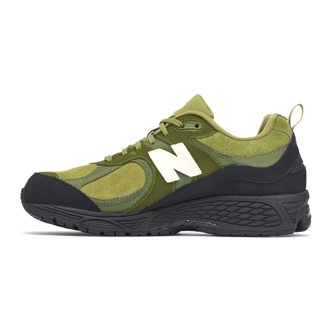 New Balance 2002R The Basement Olive Black