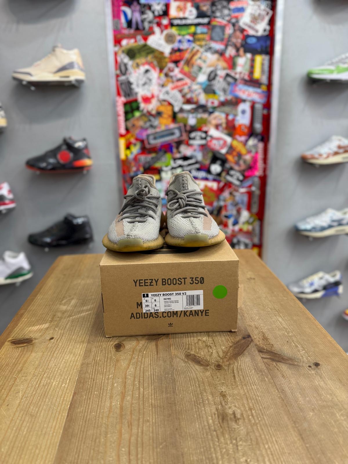 adidas Yeezy Boost 350 V2 True Form UK6