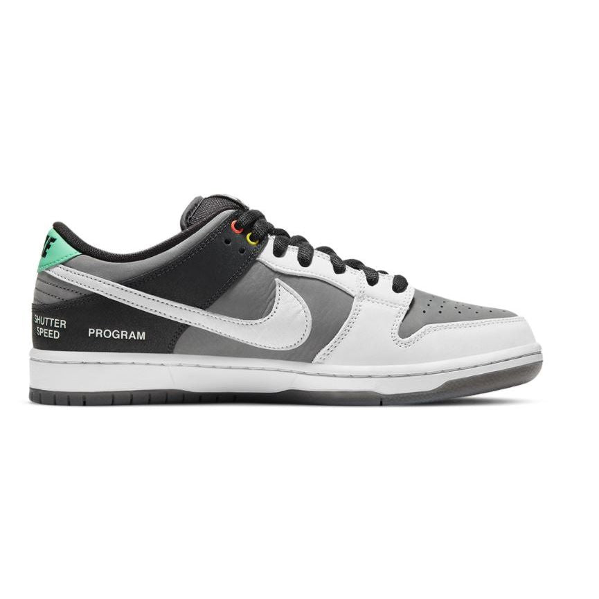 Nike SB Dunk Low VX1000