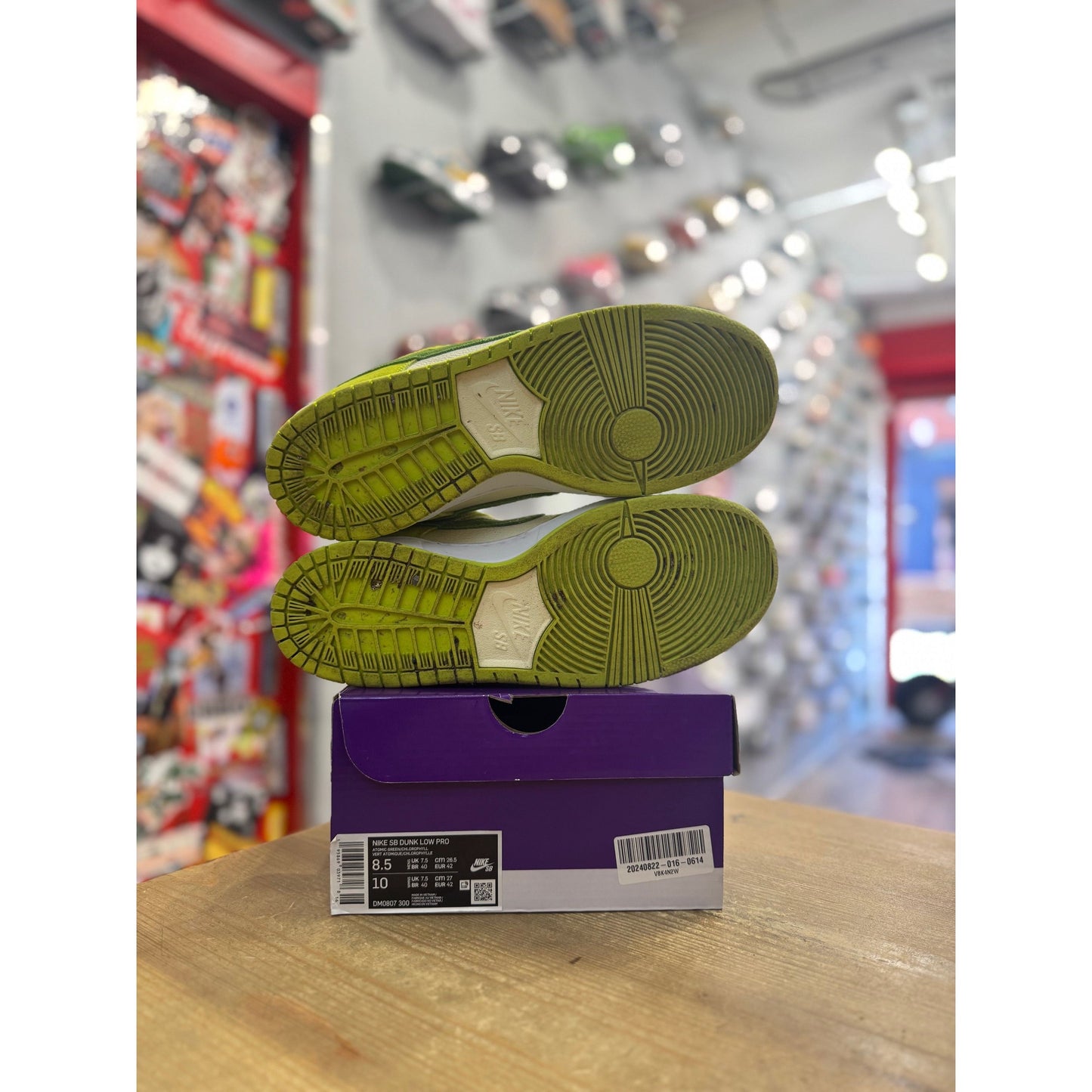 Nike SB Dunk Low Green Apple UK 7.5
