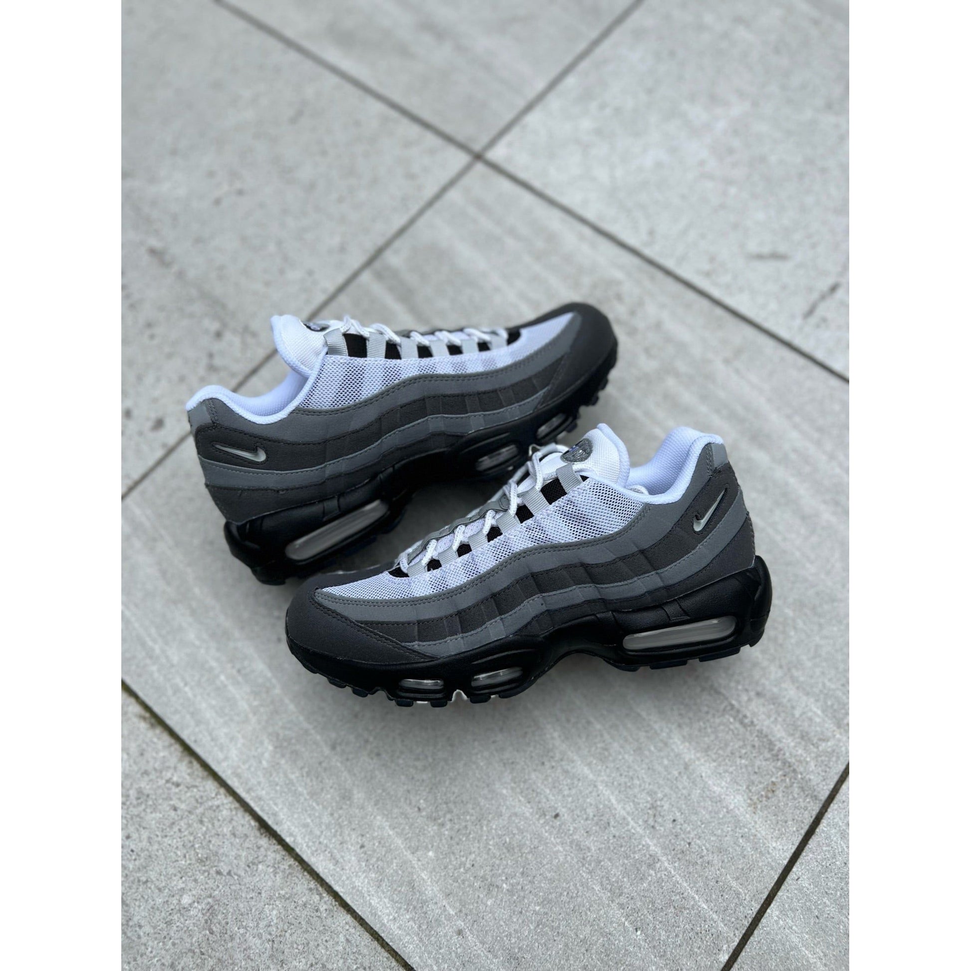 Womens air max 95 grey Clearance
