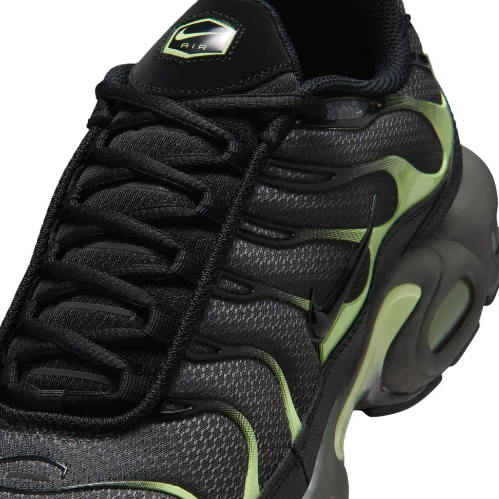 Nike Air Max Plus Iron Gray Light Liquid Lime Black