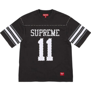Supreme フットボールＴシャツ　ブラック Supreme Studded S/S Football Top Black | Supreme | KershKicks