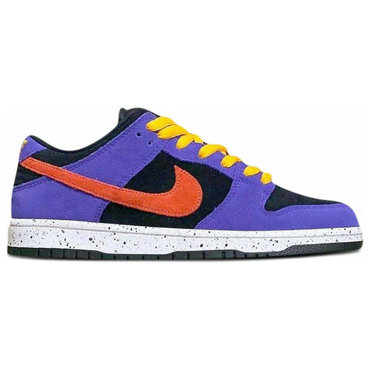 Nike SB Dunk Low ACG Terra by Nike from £200.00
