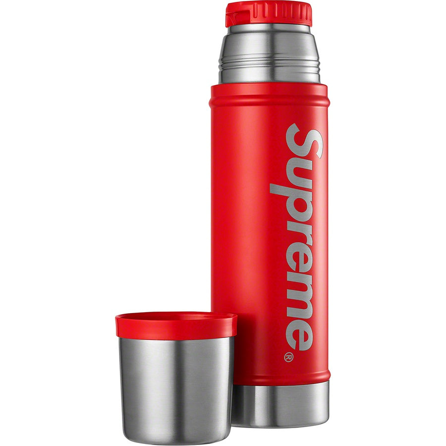 Supreme Stanley 20 oz Vacumm Insulated Bottle Red by Supreme in Clothing Accessories. Available at KershKicks for £85.00. A must-have for fans of Supreme looking to elevate their style with this Accessories.