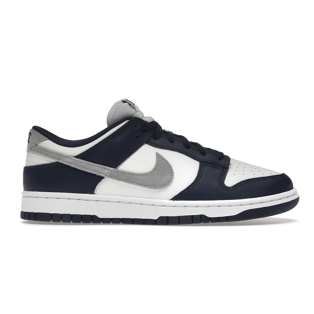 Nike Dunk Low Summit White Midnight Navy from Nike