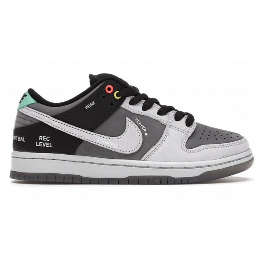 Nike SB Dunk Low VX1000 by Nike from £270.00