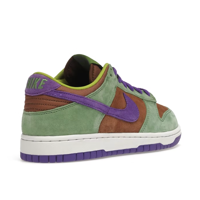 Nike Dunk Low Veneer (2020) by Nike in Shoes. Available at KershKicks for £200.00. A must-have for fans of Nike looking to elevate their style with this Shoes.