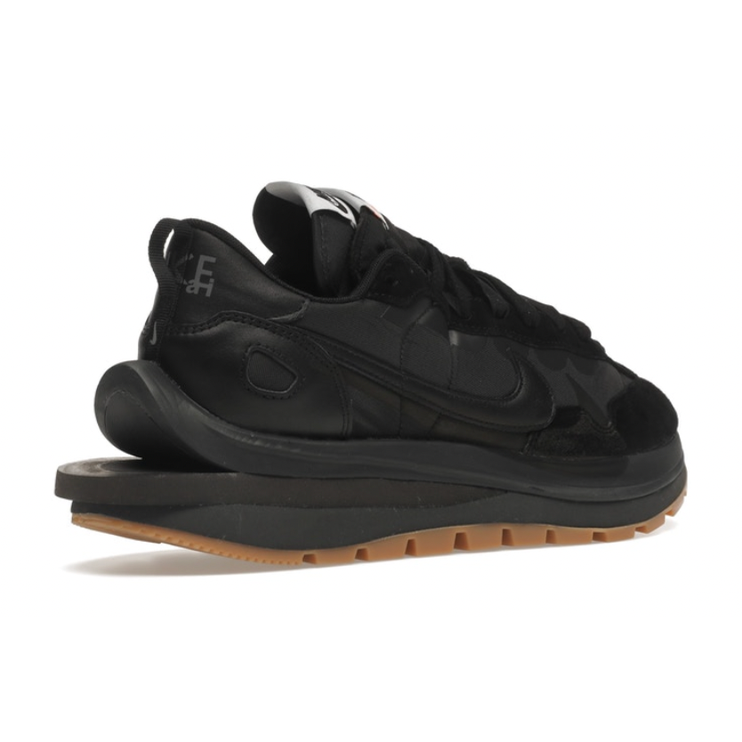 Nike Vaporwaffle Sacai Black Gum from Nike