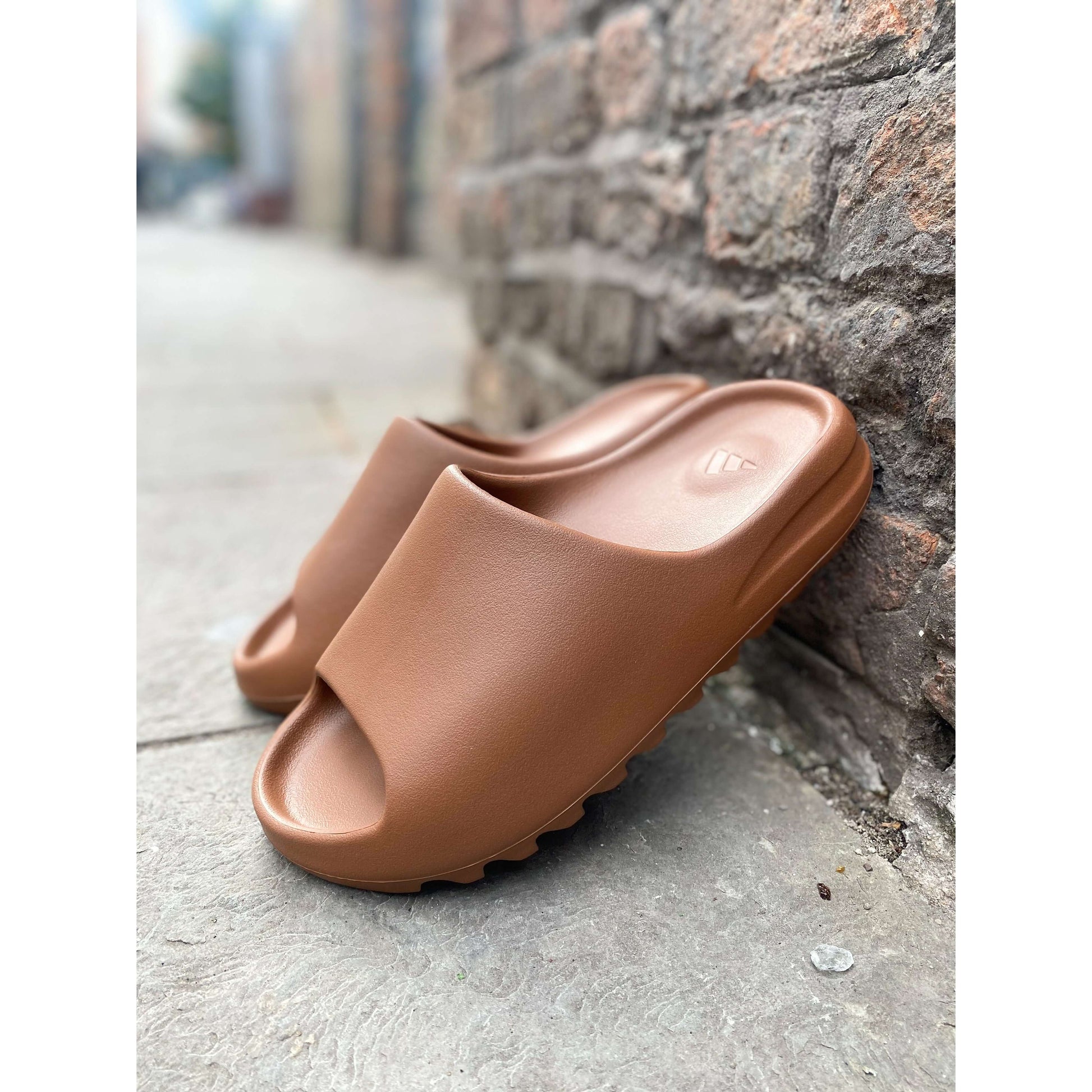 adidas Yeezy Slide Flax by Yeezy from £84.00