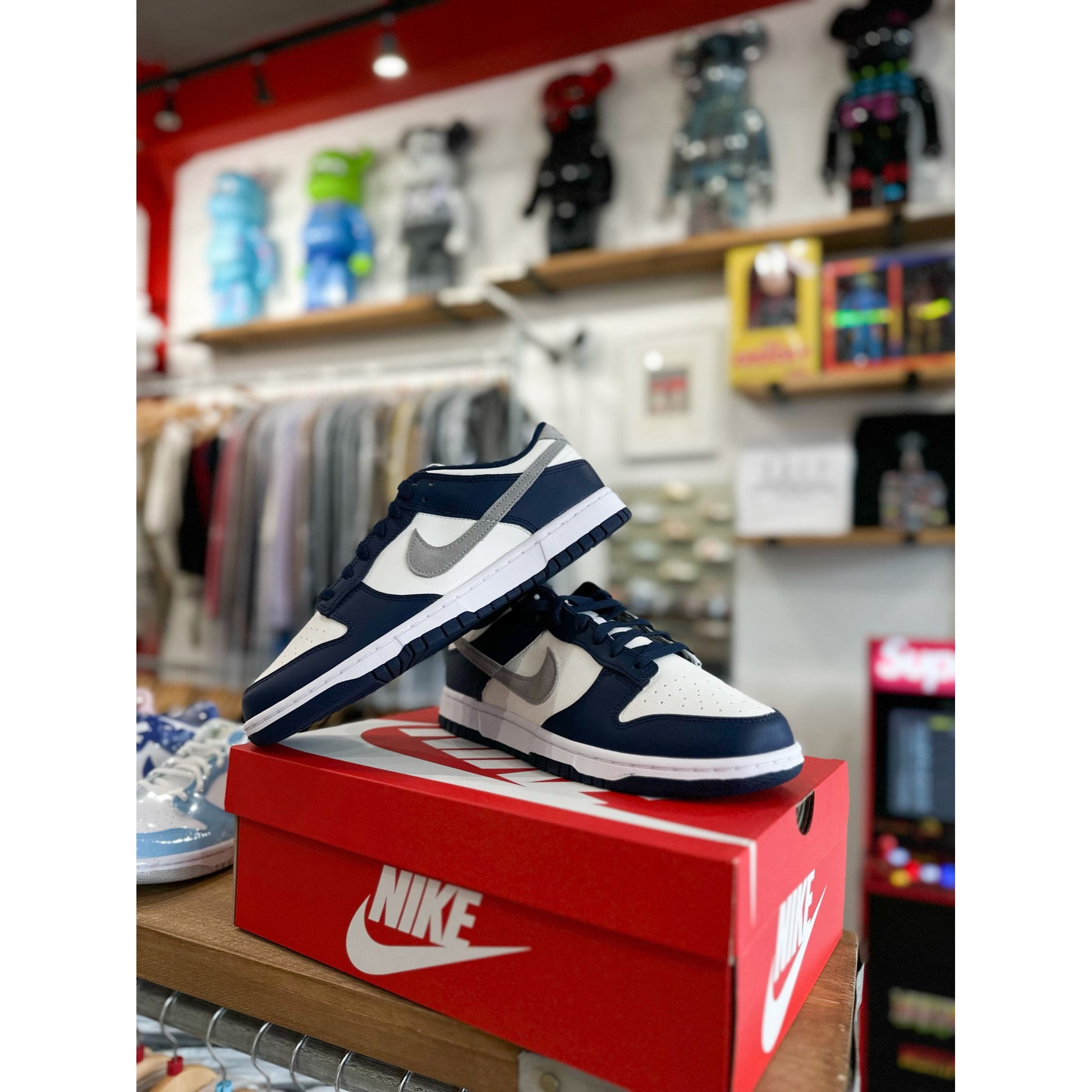 Nike Dunk Low Summit White Midnight Navy from Nike